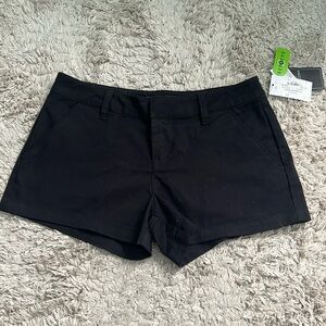 Volcom shorts